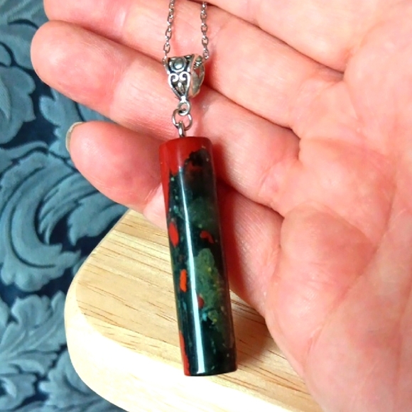 Wicked Obscura Jewelry - AAA Bloodstone Cylinder Necklace NWOT